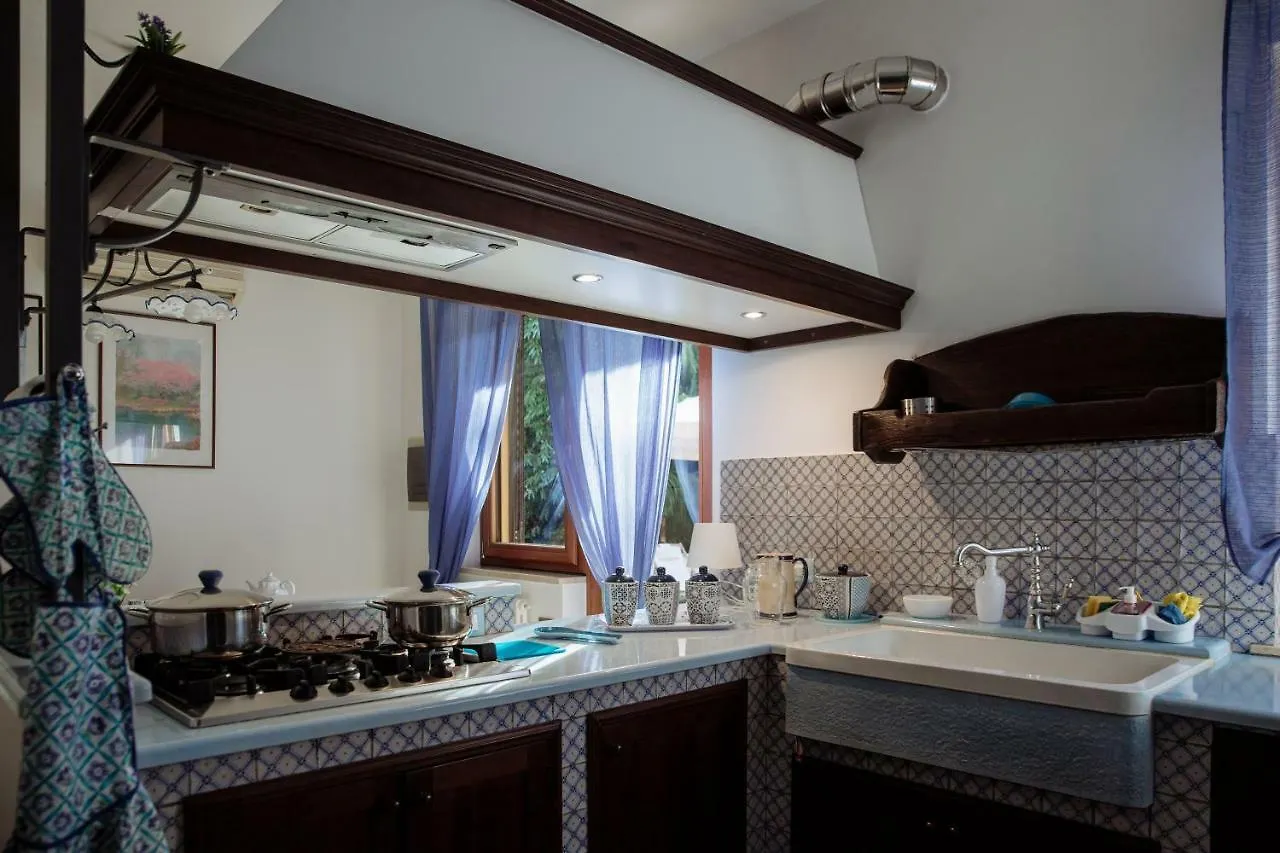 Villa Roberta Mondello Beach 팔레르모