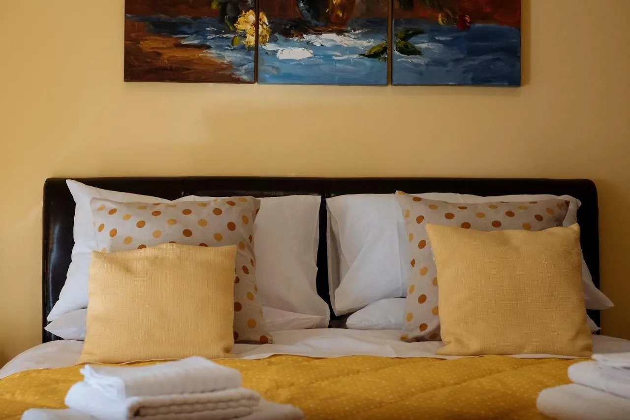 Villa Roberta Mondello Beach Palermo