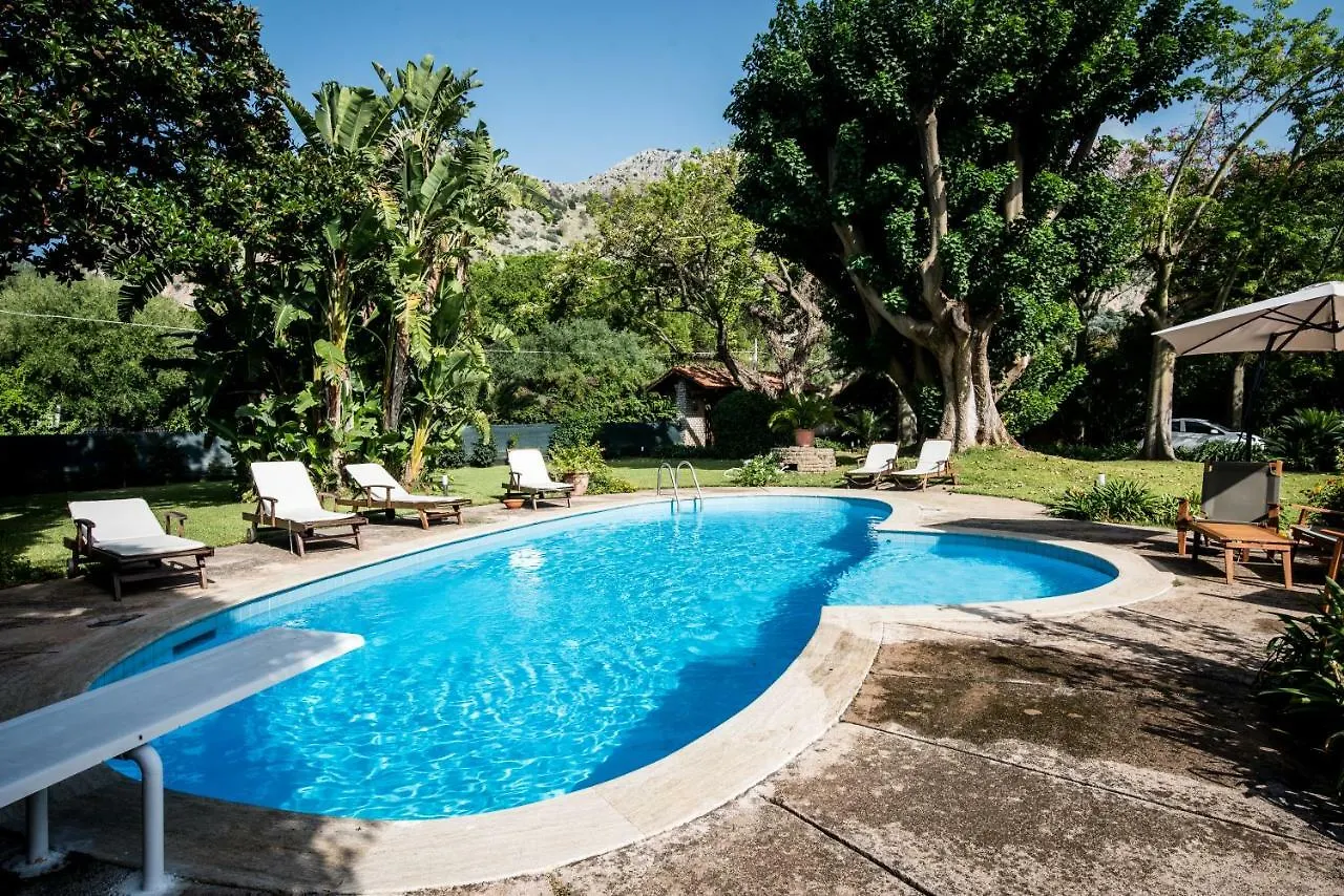 Villa Roberta Mondello Beach Palermo